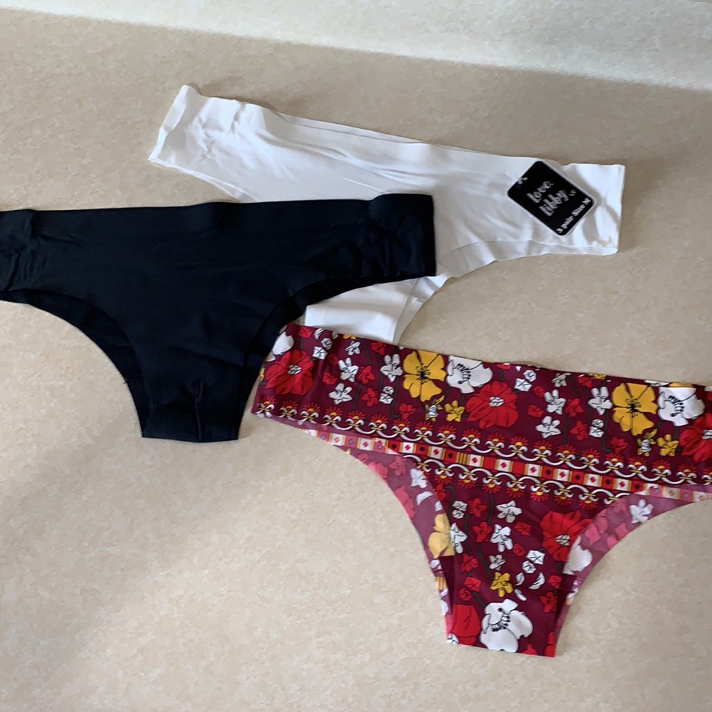 3 PACK!! Seamless, no show, low-rise panty